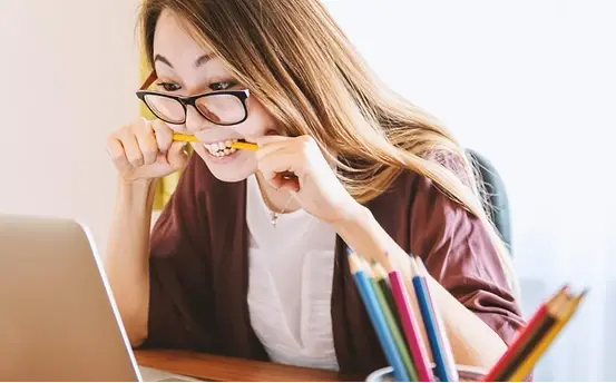 Jaki laptop na studia i do nauki? Banner
