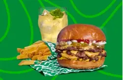 Potrójny Smash Cheese, Frytki i Lemoniada za 25zł