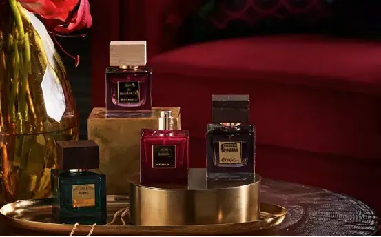 Poręczny Przewodnik Kupowania Perfum 🛍️ Banner