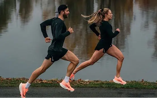 Dlaczego regularny trening poprawia samopoczucie? Banner